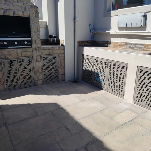 Outdoor Braai Cabinets